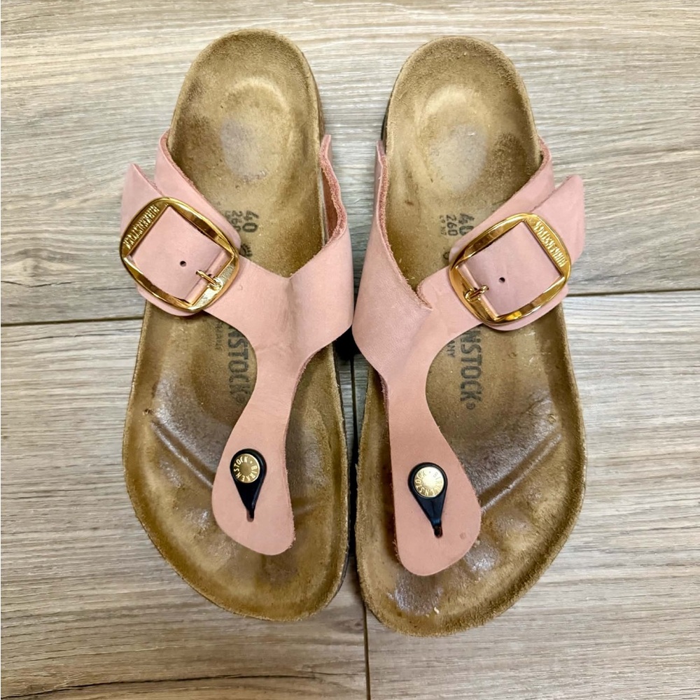 Birkenstock Pink Gizeh Suede Thong Sandals with Gold Buckles